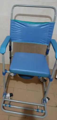 CADEIRA PARA BANHO