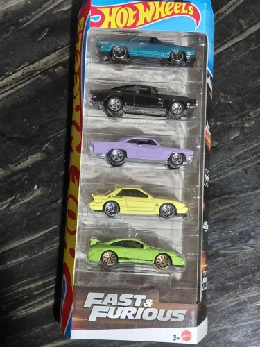 Hot Wheels Velozes e Furiosos pack 5