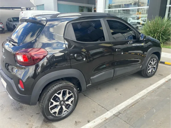 Renault Kwid Outsider 1.0 Flex 12V 5P Mec. 2025