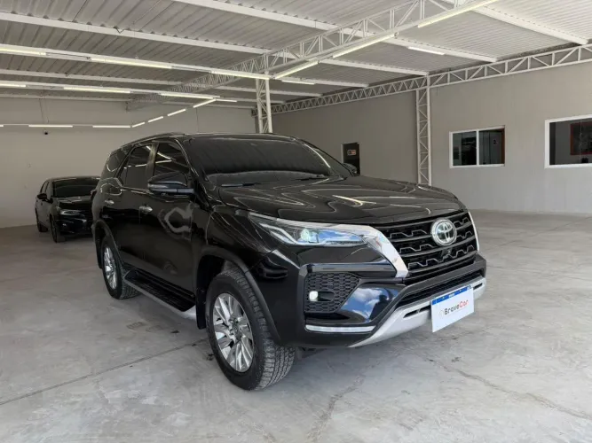 Toyota Hilux SW4 SRX 4X4 2.8 TDI 16V Dies. Aut. 2022