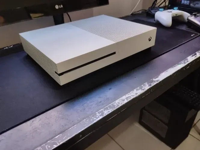 Xbox One S - Usado