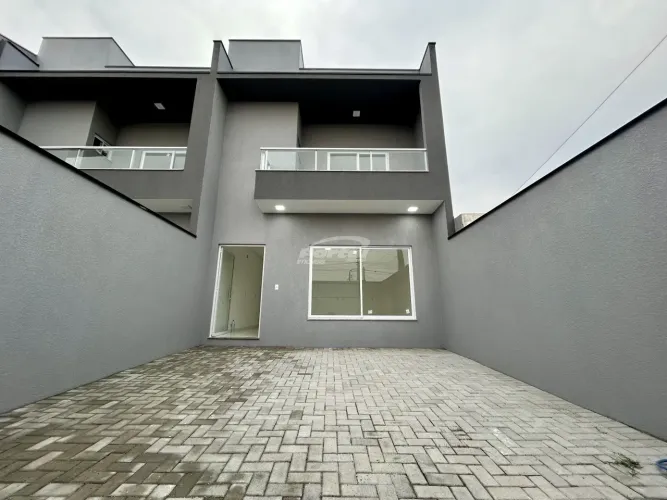 Casa nova disponível para locação no bairro Centro  Penha/SC. (Cód. 23765)
