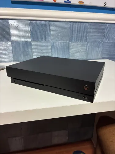 Xbox One X
