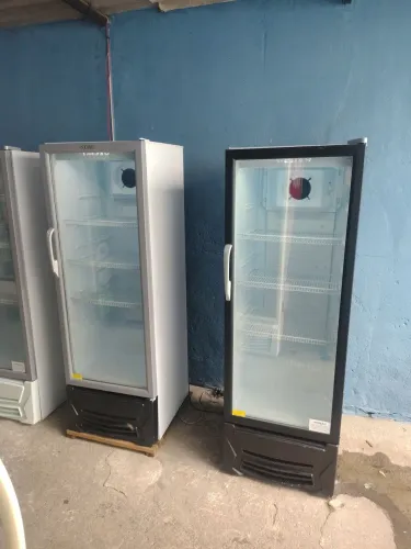 Geladeira Expositora 300 litros LED entrega