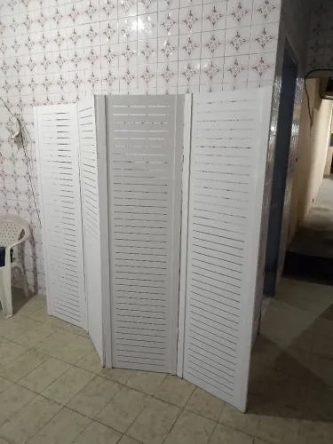 Vendo biombo branco 1,70 x 1,90