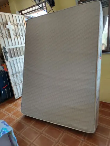 Colchão semi- ortopédico 