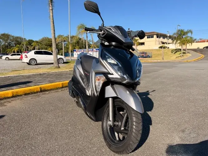 Honda elite 125, abaixo da fipe. A mais nova de SC