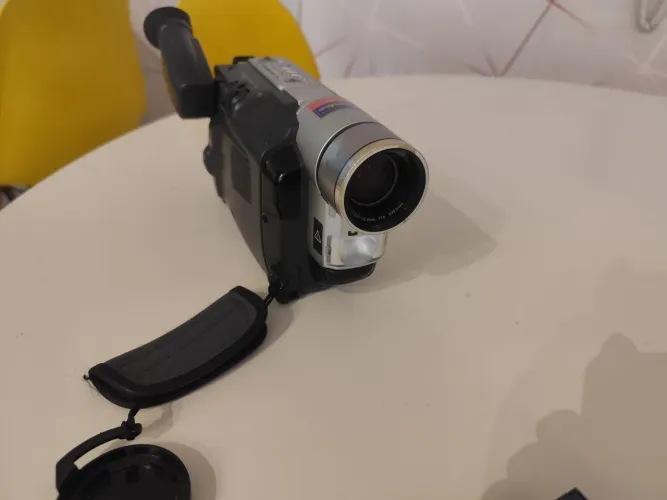 Filmadora vintage JVC GR-FX220JVC para colecionador 