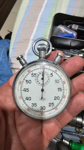 cronômetro mecânico vintage Jaquet. 