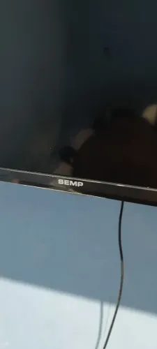 Tv 43 polegadas Semp em ótimo estado