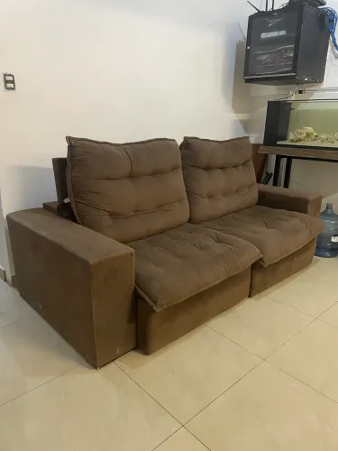 Sofá de 4 lugares reclinável