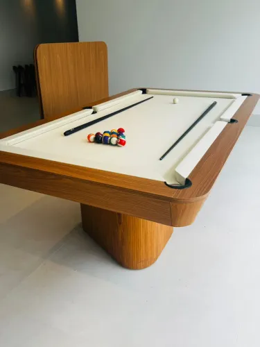 Mesa de sinuca e jantar de luxo 