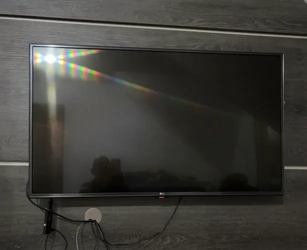 Tv Smart LG LH6000 43? Novíssima