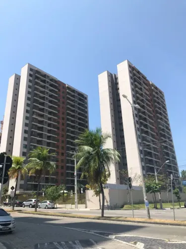Recém lançado condomínio Club no Presidente Kennedy, com  53 m2.