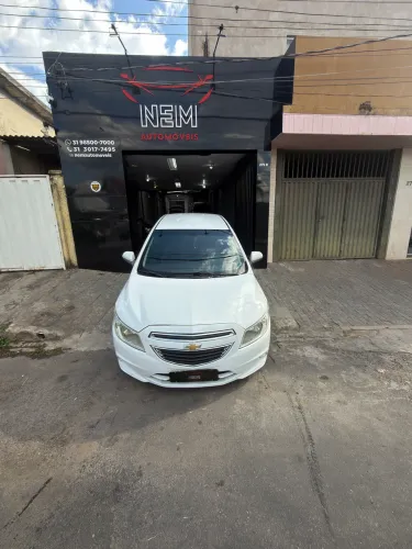 Chevrolet Onix Hatch LS 1.0 8V Flex Power Mec. 4P 2015