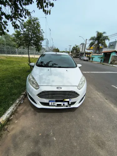Ford Fiesta 1.6 16V Flex Mec. 5P 2014