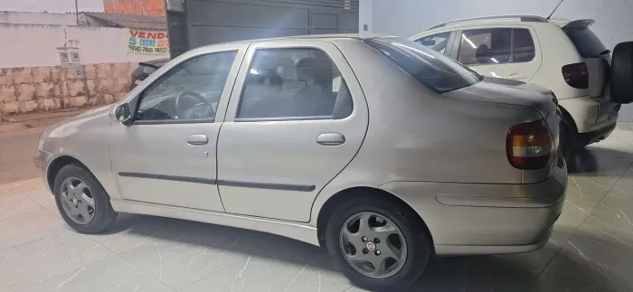 Fiat Siena ELX 1.0 MPI Fire 16V 4P (25 Anos) 2001