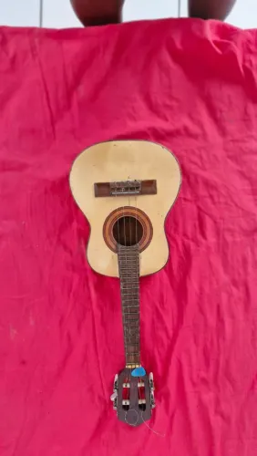 Cavaquinho acústico