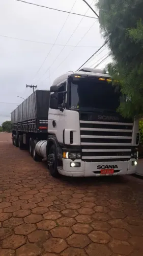 Scania 124r 6x2 ano 2005