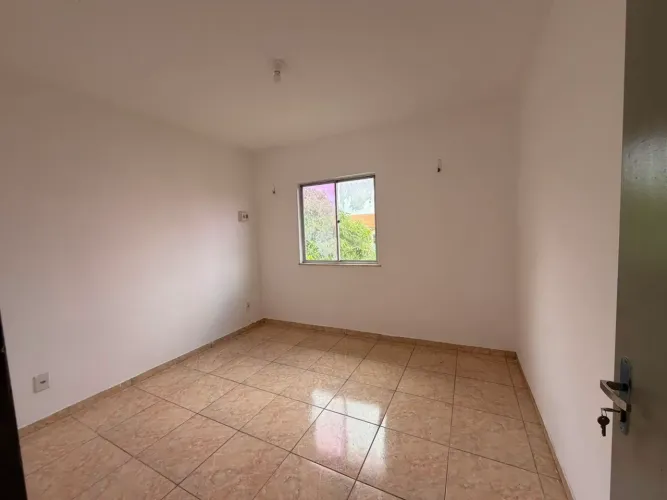 Alugo apartamento bequimão