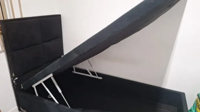 Cama solteiro com bau