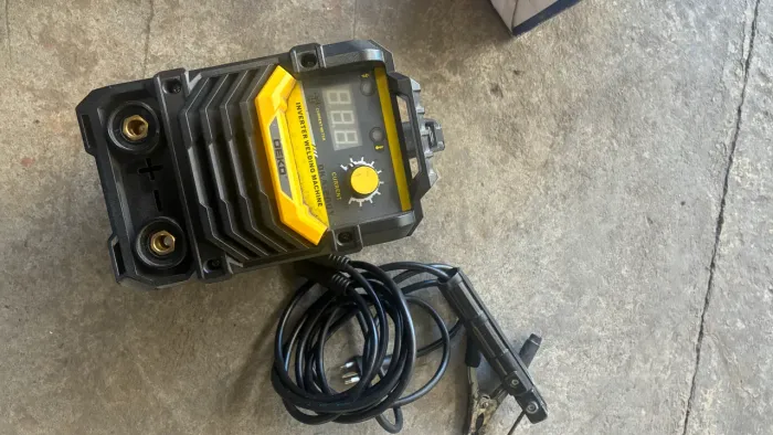 Máquina de solda Deko 200A