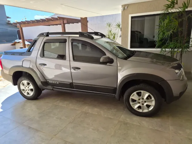 Renault Duster Oroch Exp. 1.6 Hi-flex 16V Mec. 2022