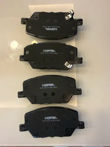 Pastilhas de freio dianteiras TORO, COMPASS e RENEGADE, originais MOPAR