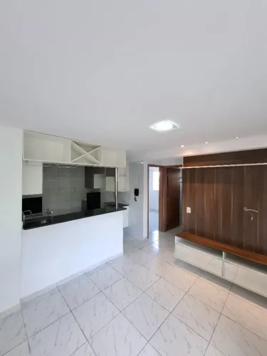 Apartamento Quadramares/Portal do sol semi mobiliado com elevador e área de lazer ALUGUEL