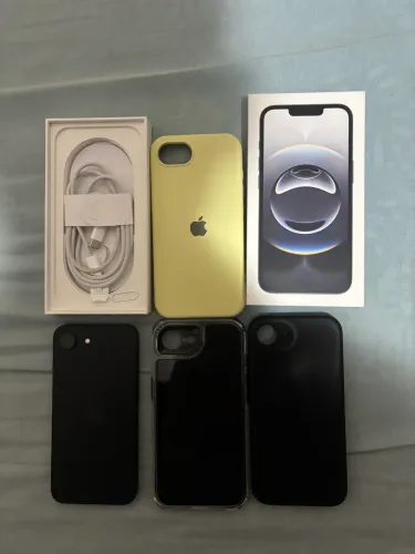 iPhone 16e