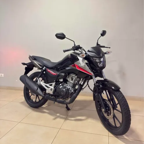 Titan 160