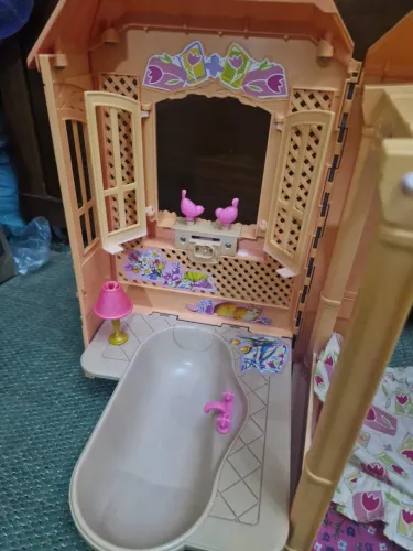 Casinha antiga da Barbie - linda - usada ( no estado)