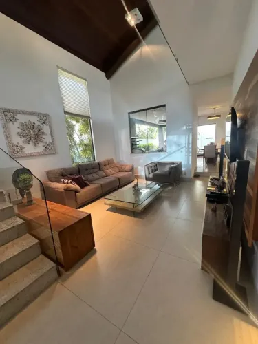 Casa mobiliada em Alphaville LN 1