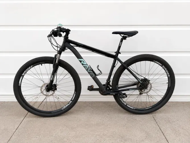 Bicicleta RAVA Pressure aro 29 quadro 19