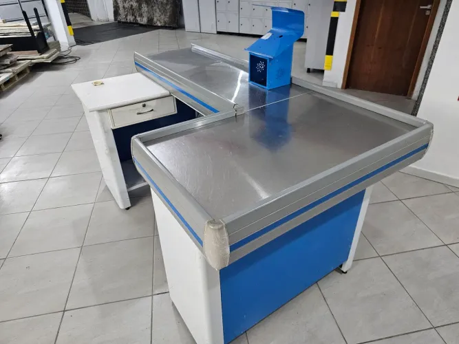 Check-out caixa loja mercado