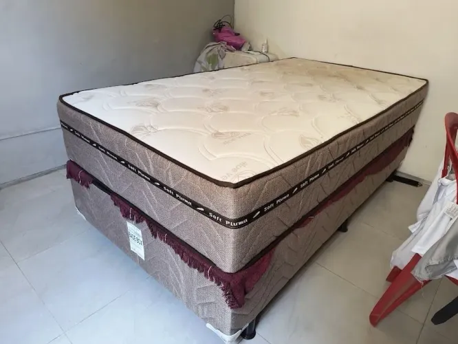 Cama de solteiro grande 