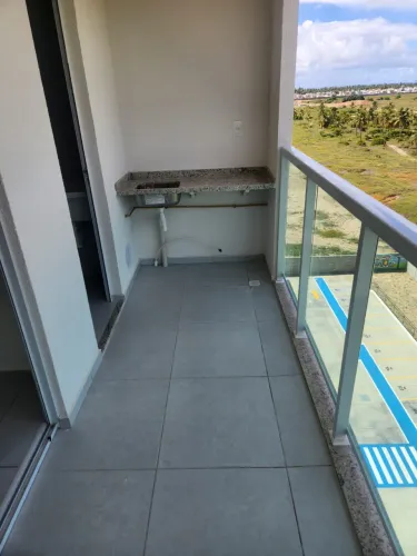 Alugo apartamento Novo, nunca habitado. Próximo ao shopping Praia Sul na Aruana.