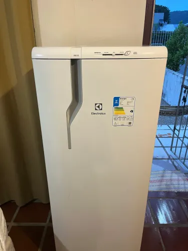 800