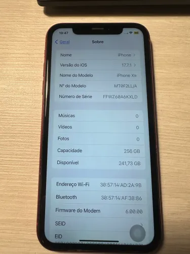 iPhone XR 256 (vermelho) - pouco usado