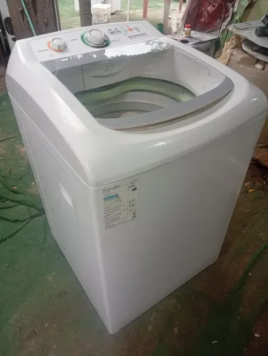 Máquina de lavar roupa Consul facilite 10kg funcionando perfeitamente