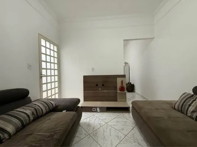 * casa no fundão 
