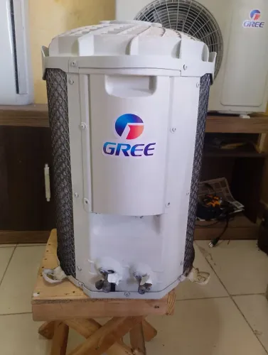 Ar condicionado Gree seminovos 1.700 já instalado com meu material 3 meses de garantia