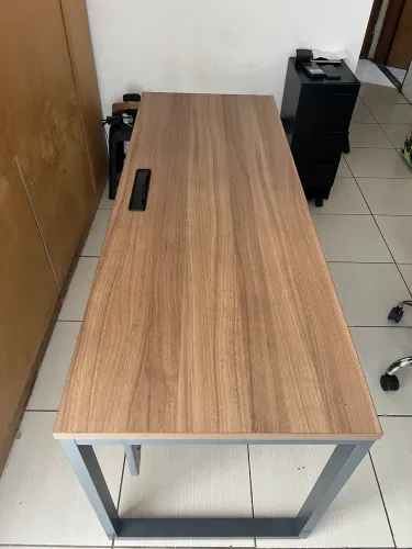 Mesa Grande Escritório Nova
