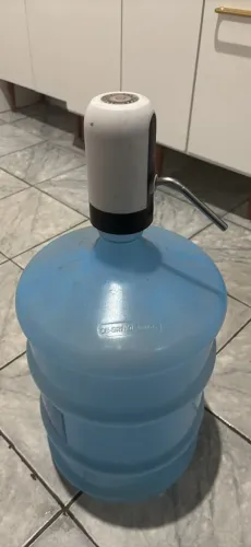 Galão de água + acessórios 