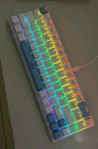 Teclado Mecânico Gamer RGB Branco - Brown Switch 70%