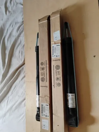 Par De Amortecedores Traseiros Fox 10/14 Originais Vw Jzz513025b