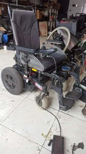 Cadeira motorizada ottobok b 400 contato *