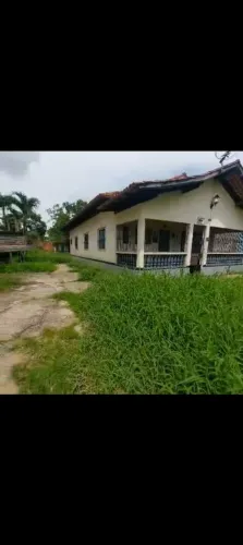 Excelente casa na pratinha 2