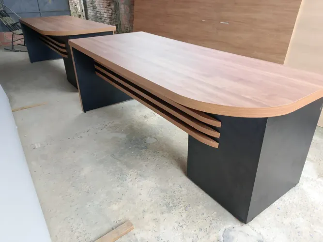 Mesa de escritório 