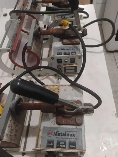 Vendo 3 prensas usada funcionando perfeitamente